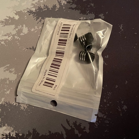 LEXUS TIRE VALVE CAPS BLACK SILVER AUTO ACCESSORY - Picture 3 of 3